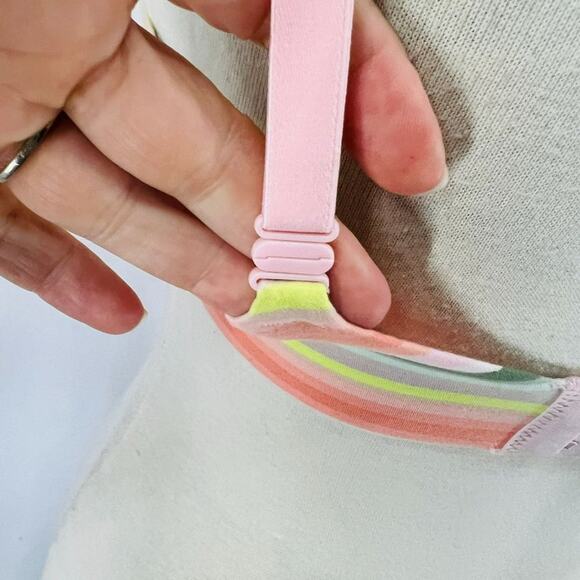 Victoria’s Secret Body by Victoria Lined Perfect Full Coverage Colorful Stripe - Picture 4 of 9